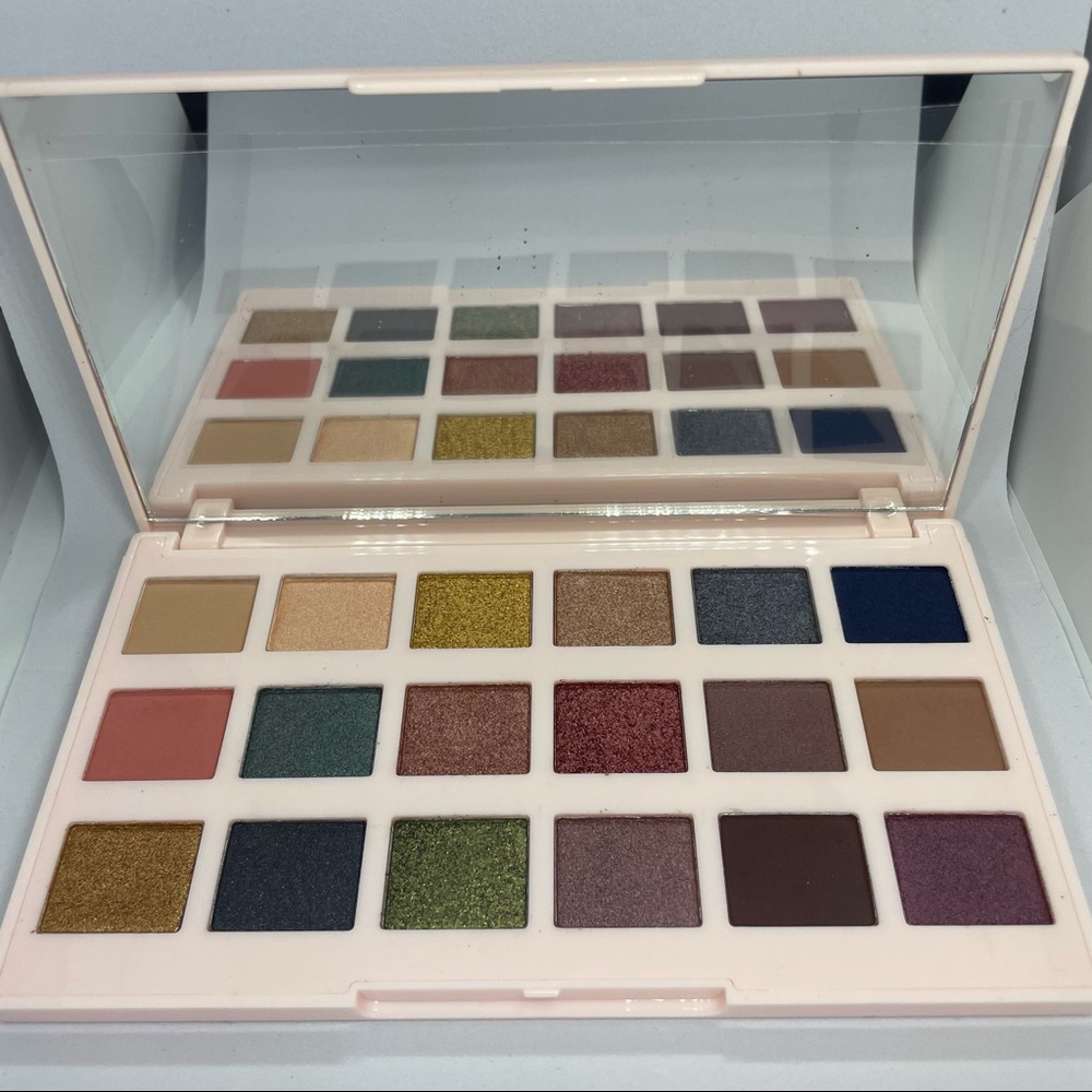 Ciate The Editor Palette New England